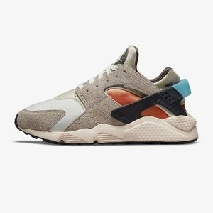 Women’s Nike Huarache